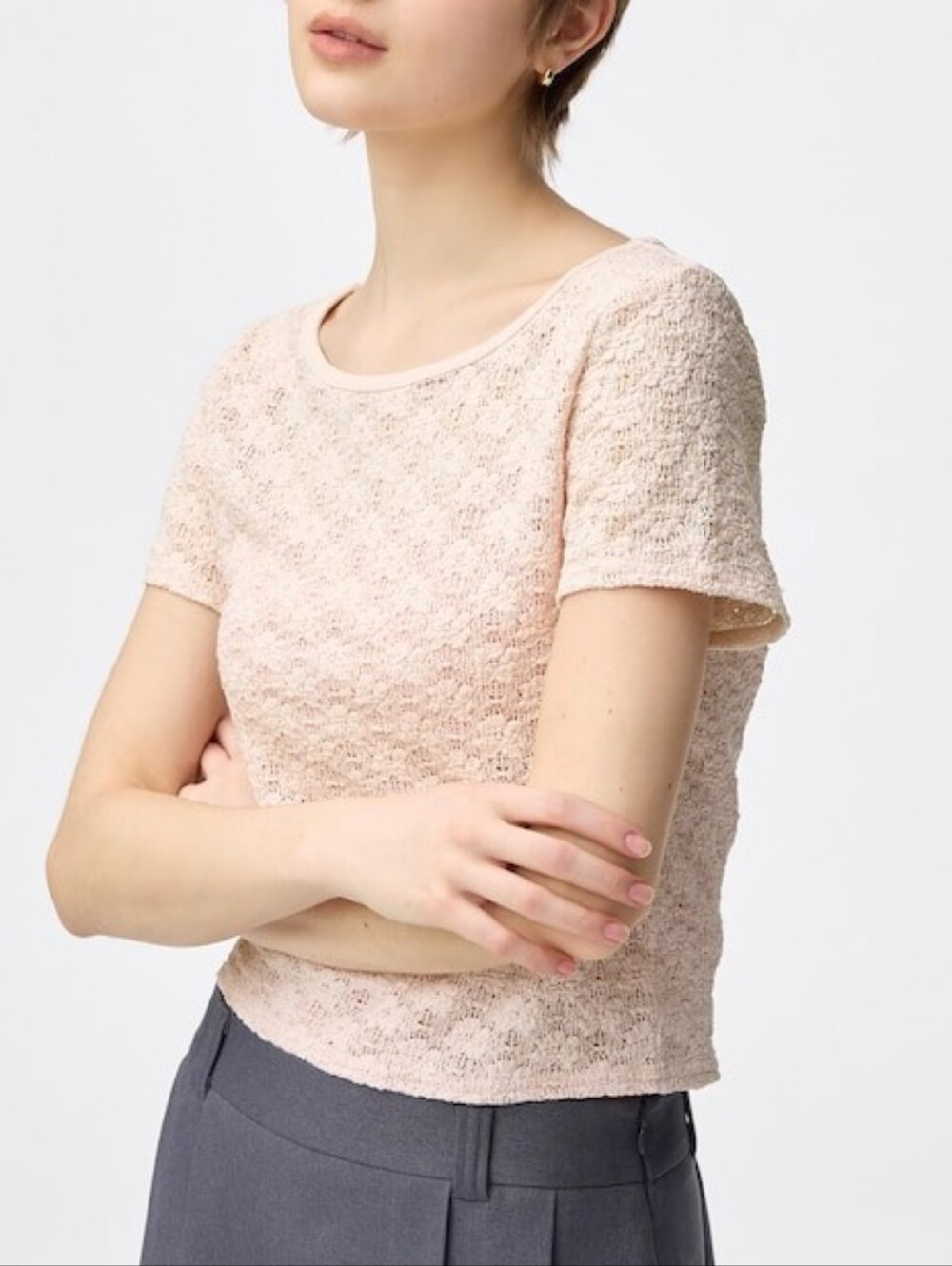 GU Semi-sheer Lace Fitted Short Sleeve T-Shirt Pink M